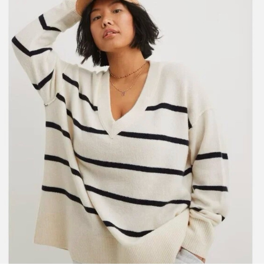 Aerie Oversized V-Neck Sweater - Cream and Navy Blue Stripes - Picture 7 of 7